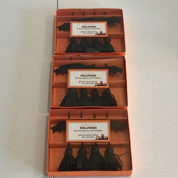 Pottery Barn Kids HALLOWEEN broom place card holders black New in box set of 4 - Picture 5 of 5
